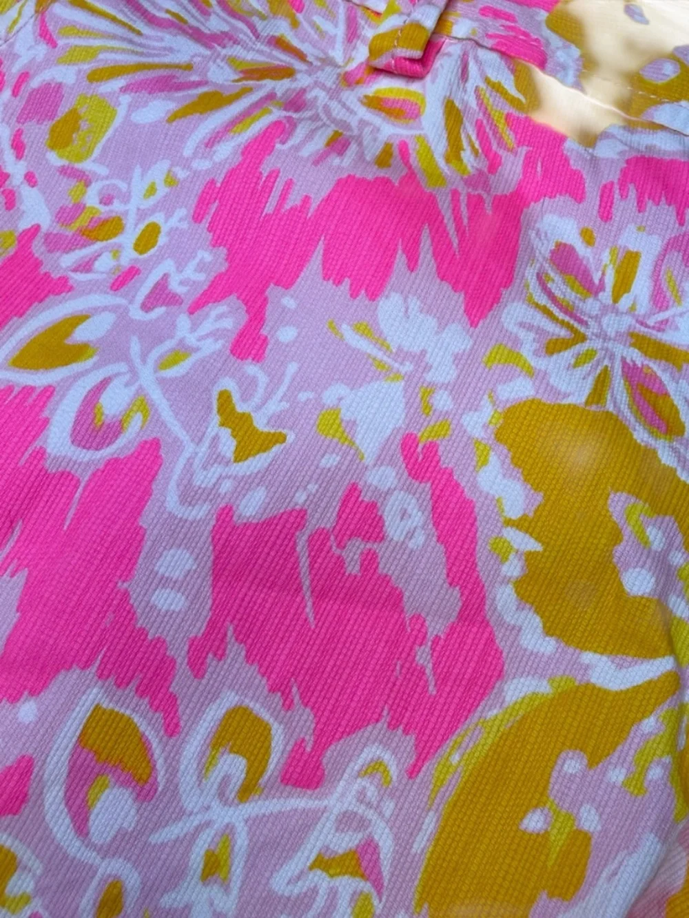 Lilly Pulitzer The Callahan Bright Pink & Yellow Floral Shorts Sz 14